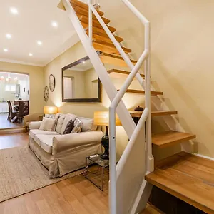  Apartment Belem Skinny House
