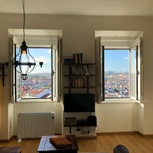  Apartment The Hilltop Nest