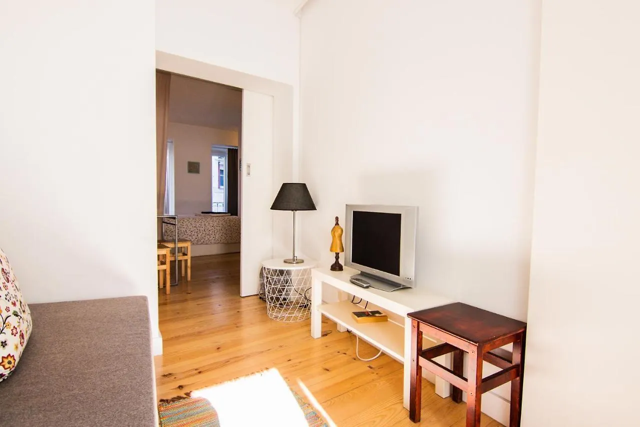 New Apartment Bairro Alto Lizbona